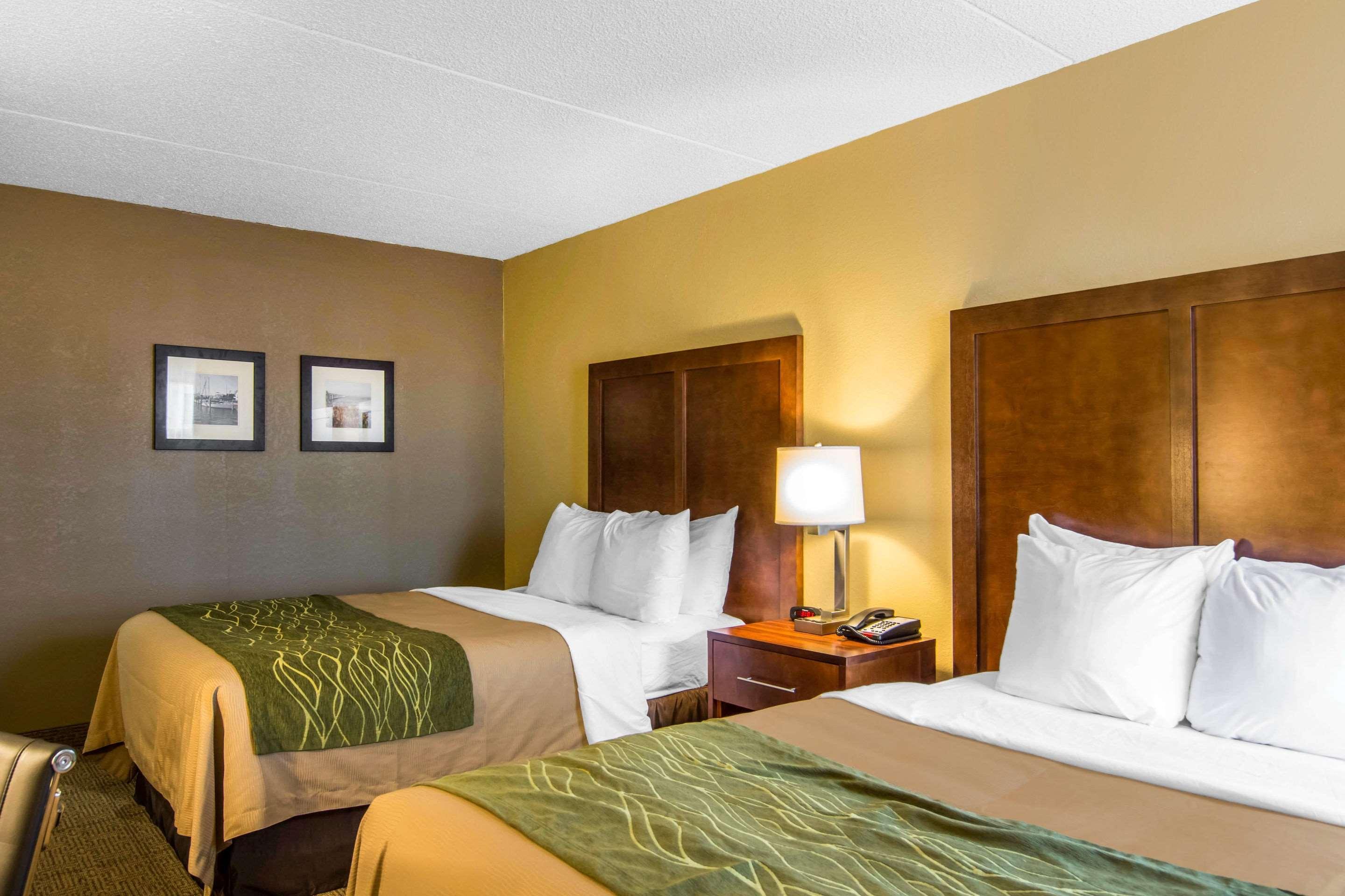 Comfort Inn Newport News-Williamsburg East Exterior photo